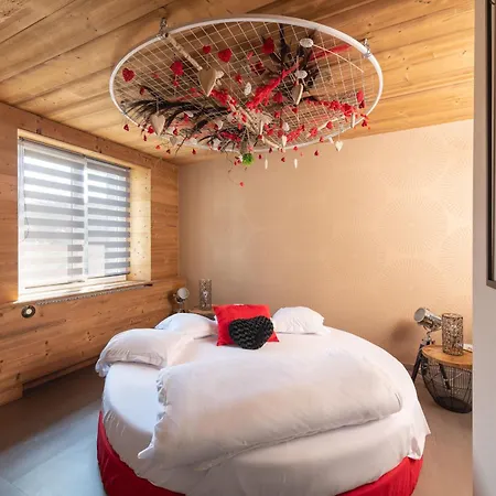 Logis Restaurant La Vigotte Жирмон-Валь-д'Ажоль