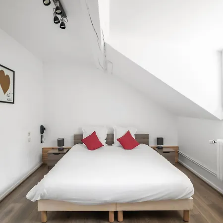 Logis Hotel La Vigotte 호텔 2*