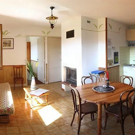 Logis La Vigotte 2*