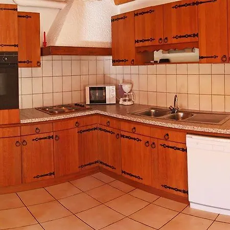 Logis Hotel La Vigotte Hotel 2*