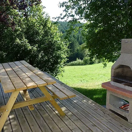 Logis Hotel La Vigotte Hotel 2*