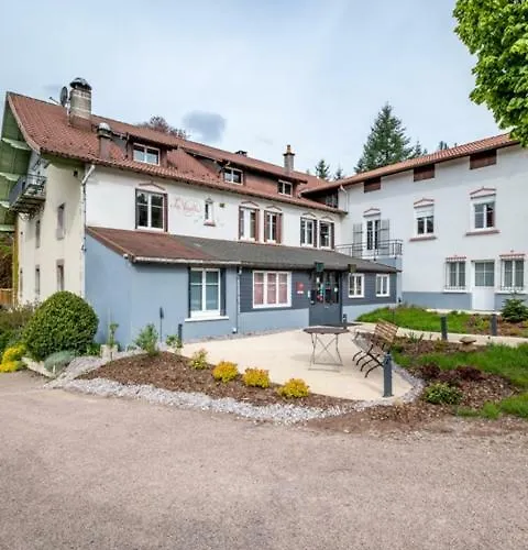 Logis Restaurant La Vigotte 酒店 格尔蒙特维勒阿瓦尔